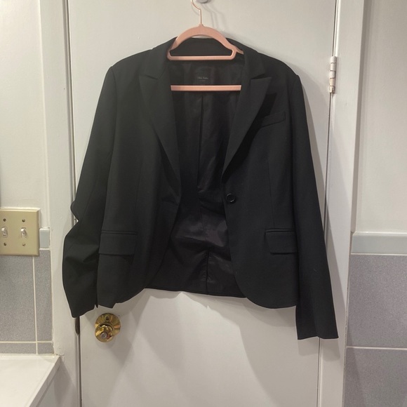Jackets & Blazers - Black short blazer with button up . From Talula Babaton from Aritizia